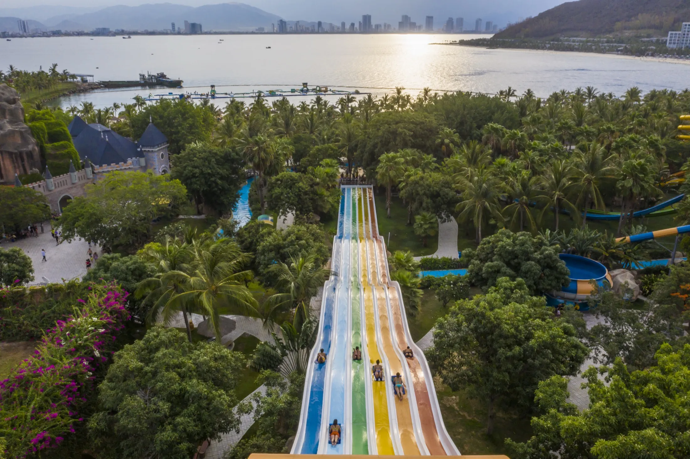 Vinpearl VinWonders Nha Trang park
